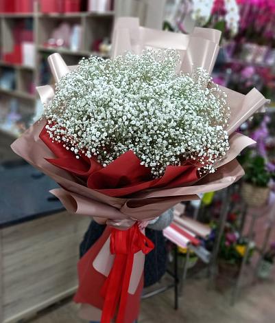 Букет цветов из: Гипсофила в Молочные Дворы