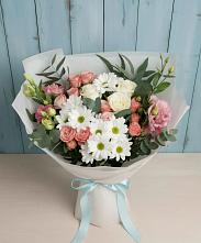 Букет цветов из:  Розы, Лизиантусы и Хризантемы в Молочные Дворы