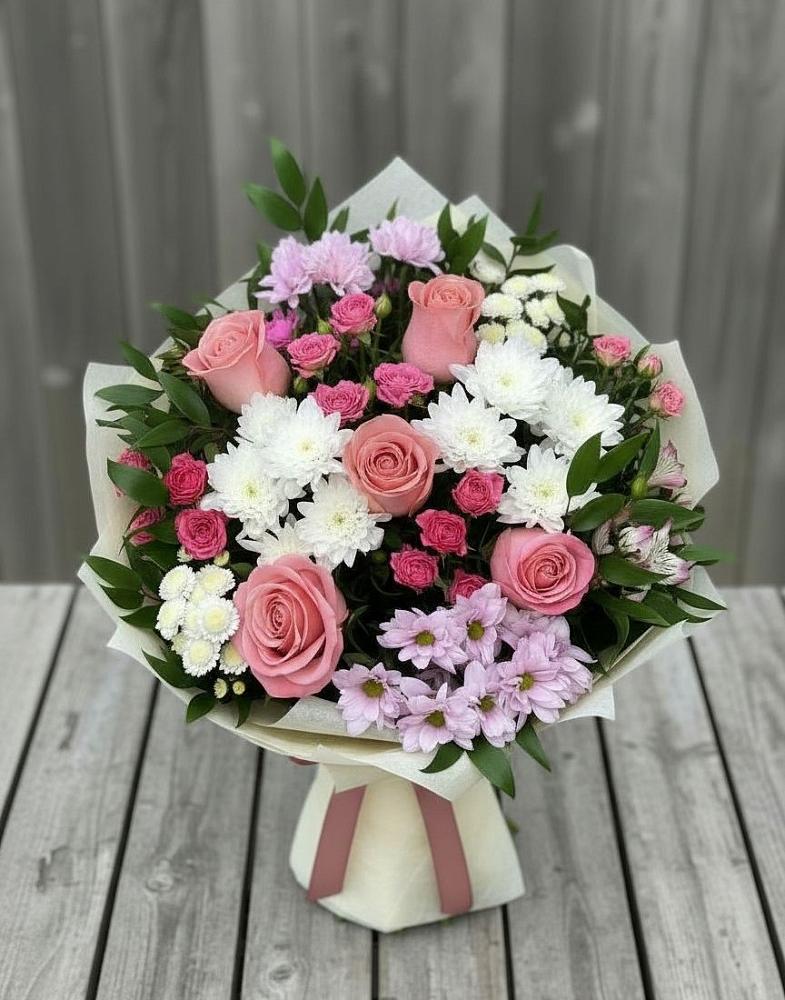 Букет цветов из: Альстромерии, Гвоздики, Розы и Хризантемы в Молочные Дворы