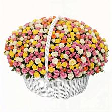 Премиум букет из: Розы в Молочные Дворы