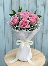 Букет цветов из:  Розы в Молочные Дворы