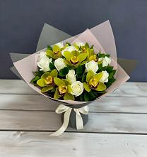 Букет цветов из:  Орхидеи и Розы в Молочные Дворы