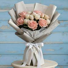 Букет цветов из:  Розы #REPLACE_PRED# Молочные Дворы