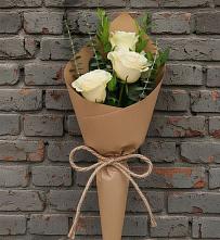 Букет цветов из:  Розы в Молочные Дворы