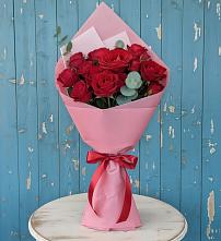 Букет цветов из:  Розы в Молочные Дворы