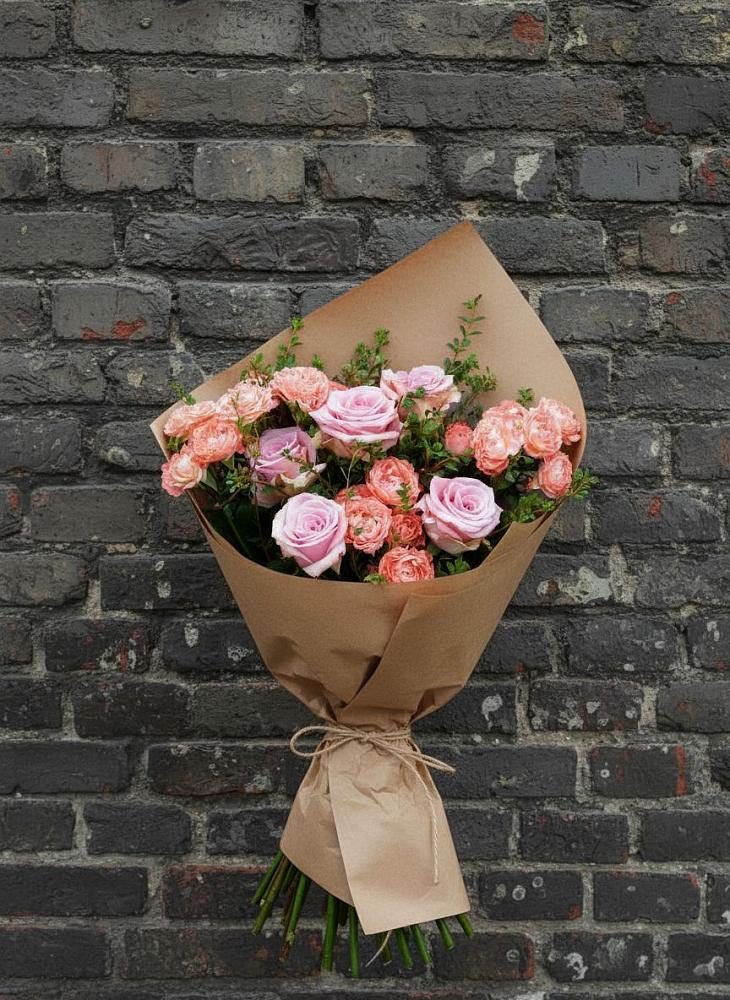 Букет цветов из: Розы в Молочные Дворы