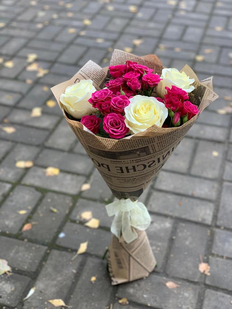 Букет цветов из: Розы в Молочные Дворы