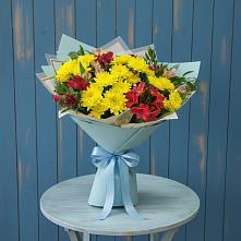 Букет цветов из:  Альстромерии и Хризантемы #REPLACE_PRED# Молочные Дворы