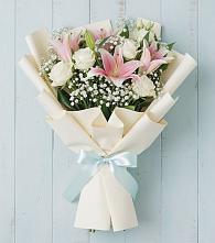 Букет цветов из:  Лилии #REPLACE_PRED# Молочные Дворы