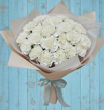 Букет цветов из:  Гвоздики в Молочные Дворы