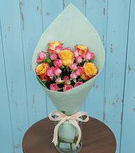 Букет цветов из:  Розы в Молочные Дворы